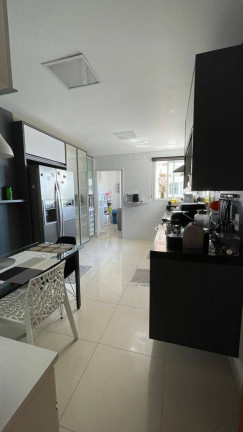 Imagem Apartamento com 3 Quartos à Venda, 196 m² em Quilombo - Cuiabá Imagem Apartamento com 3 Quartos à Venda, 196 m² em Quilombo - Cuiabá