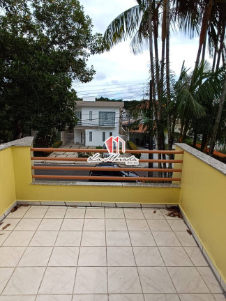 Imagem Casa com 4 Quartos à Venda, 180 m² em Flores - Manaus