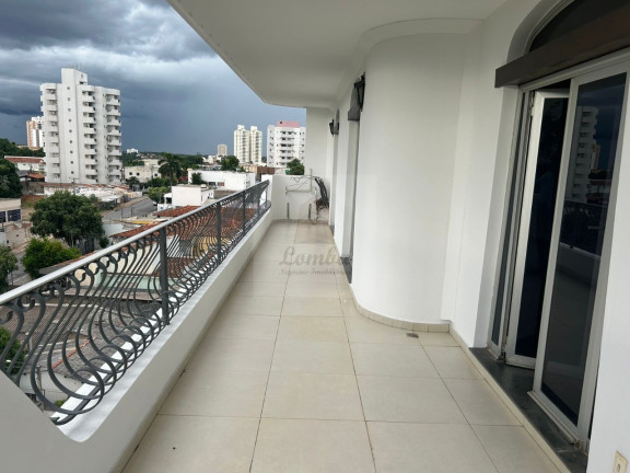 Imagem Imóvel com 4 Quartos à Venda, 235 m² em Quilombo - Cuiabá Imagem Imóvel com 4 Quartos à Venda, 235 m² em Quilombo - Cuiabá