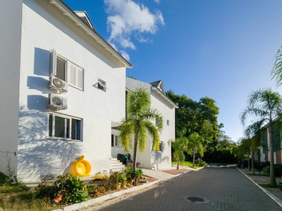 Imagem Casa com 4 Quartos à Venda,  em Vila Nova - Porto Alegre