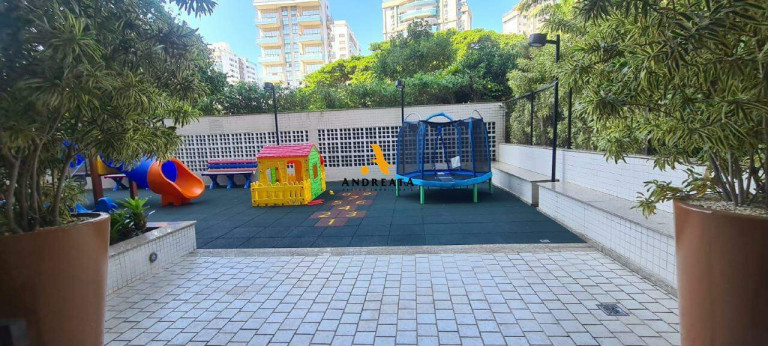 Imagem Apartamento com 4 Quartos para Alugar, 140 m² em Barra Da Tijuca - Rio De Janeiro Imagem Apartamento com 4 Quartos para Alugar, 140 m² em Barra Da Tijuca - Rio De Janeiro