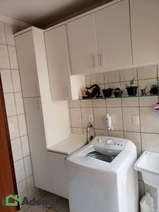 Imagem Casa com 3 Quartos à Venda, 233 m² em Jardim Caçula - Jundiaí Imagem Casa com 3 Quartos à Venda, 233 m² em Jardim Caçula - Jundiaí