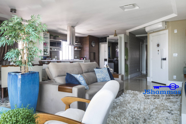 Imagem Apartamento com 3 Quartos à Venda, 136 m² em Centro - Balneário Camboriú