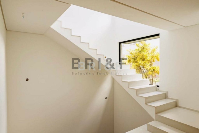 Imagem Casa com 3 Quartos à Venda, 272 m² em Moema - São Paulo Imagem Casa com 3 Quartos à Venda, 272 m² em Moema - São Paulo
