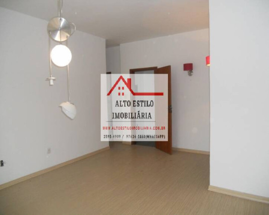 Imagem Casa com 3 Quartos à Venda, 259 m² em Piedade - Rio De Janeiro Imagem Casa com 3 Quartos à Venda, 259 m² em Piedade - Rio De Janeiro