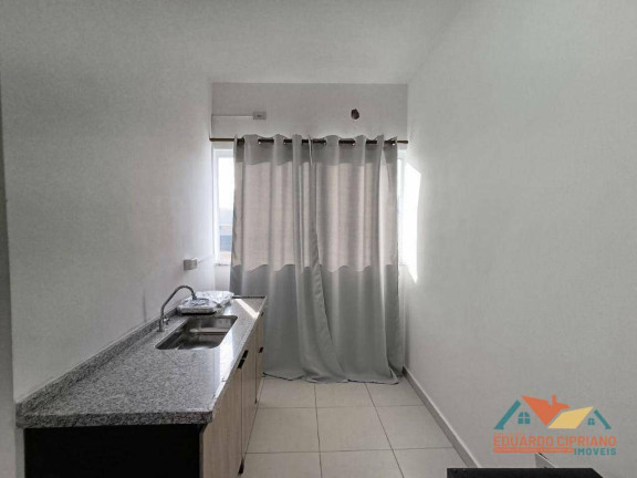 Imagem Kitnet com 1 Quarto para Alugar, 33 m² em Centro - Caraguatatuba