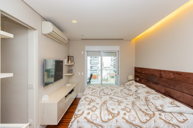 Imagem Apartamento com 3 Quartos à Venda, 240 m² em Vila Mariana - São Paulo