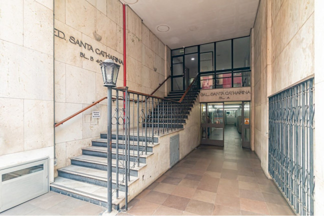 Imagem Apartamento com 3 Quartos à Venda, 78 m² em Centro Histórico - Porto Alegre Imagem Apartamento com 3 Quartos à Venda, 78 m² em Centro Histórico - Porto Alegre