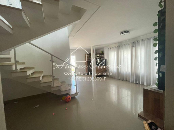 Imagem Casa com 4 Quartos à Venda, 300 m² em Bairro Do Grama - Caçapava Imagem Casa com 4 Quartos à Venda, 300 m² em Bairro Do Grama - Caçapava
