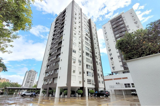 Imagem Imóvel com 1 Quarto à Venda, 45 m² em Boa Vista - Porto Alegre Imagem Imóvel com 1 Quarto à Venda, 45 m² em Boa Vista - Porto Alegre