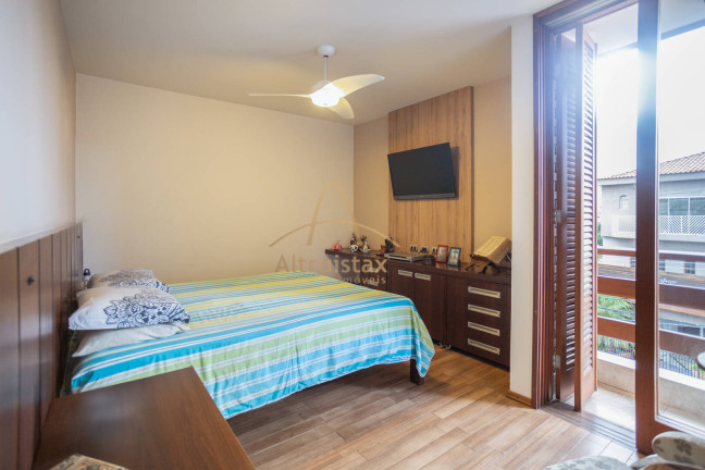 Imagem Casa com 3 Quartos à Venda, 312 m² em Vila Campesina - Osasco Imagem Casa com 3 Quartos à Venda, 312 m² em Vila Campesina - Osasco