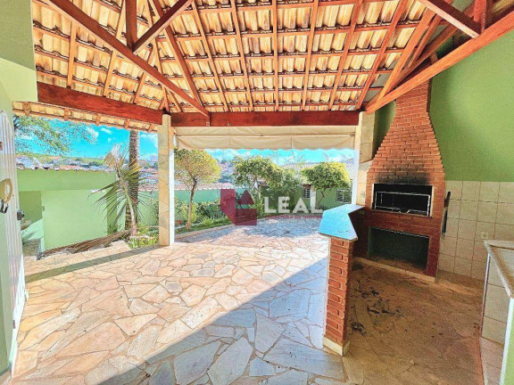 Imagem Casa com 3 Quartos à Venda, 223 m² em Nossa Senhora Do Pilar - Pouso Alegre Imagem Casa com 3 Quartos à Venda, 223 m² em Nossa Senhora Do Pilar - Pouso Alegre