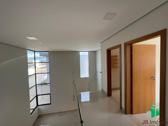 Imagem Casa com 3 Quartos à Venda, 300 m² em Ibituruna - Montes Claros Imagem Casa com 3 Quartos à Venda, 300 m² em Ibituruna - Montes Claros