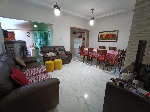 Imagem Imóvel com
4 Quartos à Venda, 225 m² em
Riviera -
Goiania Imagem Imóvel com
4 Quartos à Venda, 225 m² em
Riviera -
Goiania