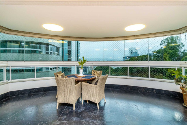 Imagem Apartamento com 3 Quartos à Venda, 223 m² em Bela Vista - Porto Alegre Imagem Apartamento com 3 Quartos à Venda, 223 m² em Bela Vista - Porto Alegre