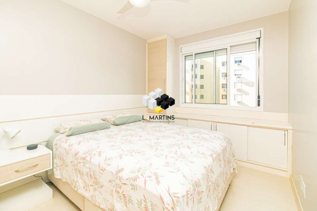Imagem Apartamento com 2 Quartos à Venda, 70 m² em Passo Da Areia - Porto Alegre Imagem Apartamento com 2 Quartos à Venda, 70 m² em Passo Da Areia - Porto Alegre