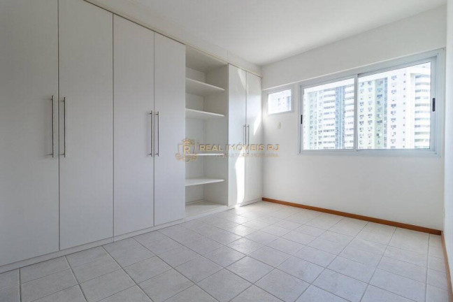 Imagem Apartamento com 3 Quartos à Venda, 92 m² em Recreio Dos Bandeirantes - Rio De Janeiro Imagem Apartamento com 3 Quartos à Venda, 92 m² em Recreio Dos Bandeirantes - Rio De Janeiro