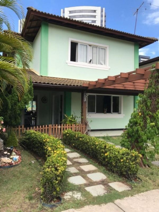 Casa com 4 Quartos à Venda,  em Patamares - Salvador