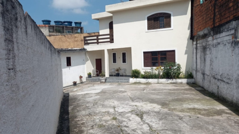 Imagem Casa com 3 Quartos à Venda, 200 m² em Jardim Saporito - Taboão Da Serra