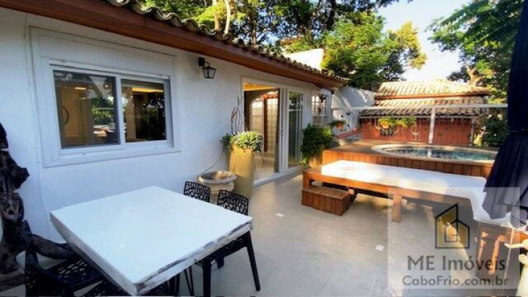 Imagem Casa de Condomínio com 2 Quartos à Venda, 120 m² em Ferradura - Búzios Imagem Casa de Condomínio com 2 Quartos à Venda, 120 m² em Ferradura - Búzios