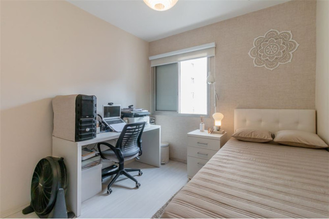 Imagem Imóvel com 2 Quartos à Venda, em Higienópolis - São Paulo Imagem Imóvel com 2 Quartos à Venda, em Higienópolis - São Paulo