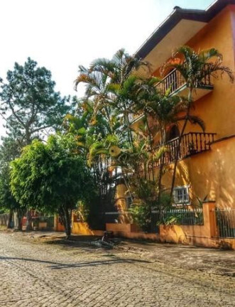 Imagem Apartamento com 20 Quartos à Venda, 4.200 m² em Tijuca - Teresópolis Imagem Apartamento com 20 Quartos à Venda, 4.200 m² em Tijuca - Teresópolis