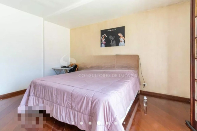 Imagem Sobrado com 3 Quartos à Venda, 220 m² em Vila Arriete - São Paulo
