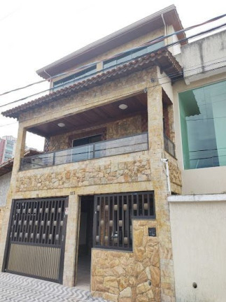 Imagem Casa com 3 Quartos à Venda, 80 m² em Ocian - Praia Grande Imagem Casa com 3 Quartos à Venda, 80 m² em Ocian - Praia Grande