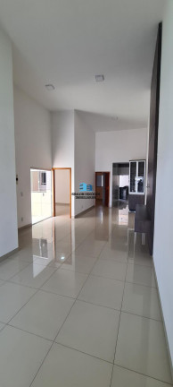 Imagem Casa com 3 Quartos à Venda, 145 m² em Moinho Dos Ventos - Goiânia