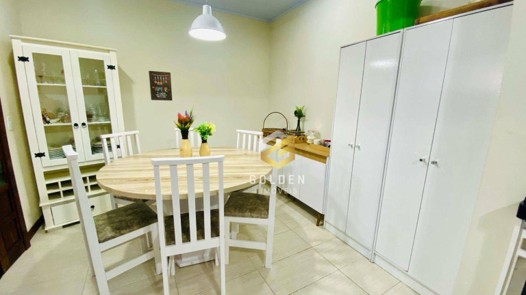 Imagem Casa com 4 Quartos à Venda, 135 m² em Bombas - Bombinhas Imagem Casa com 4 Quartos à Venda, 135 m² em Bombas - Bombinhas