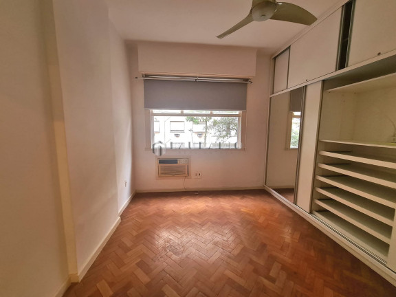 Imagem Apartamento com 1 Quarto à Venda, 36 m² em Copacabana - Rio De Janeiro Imagem Apartamento com 1 Quarto à Venda, 36 m² em Copacabana - Rio De Janeiro