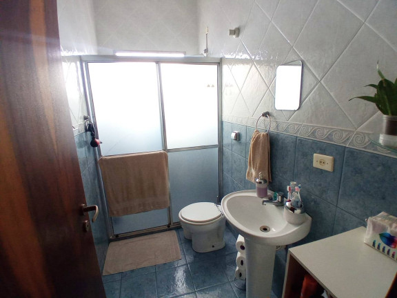 Imagem Sobrado com 9 Quartos à Venda, 456 m² em Cajuru - Curitiba