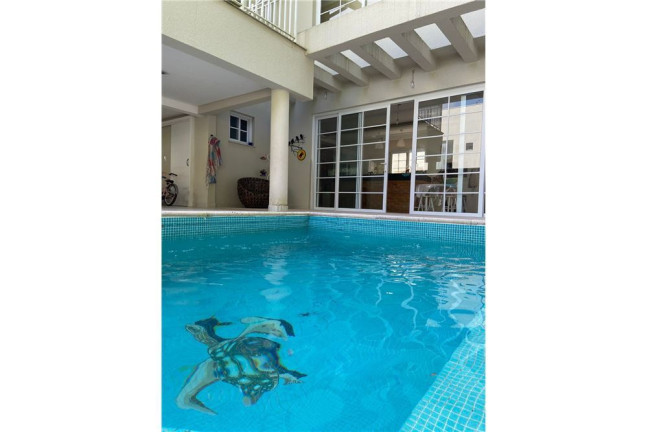Imagem Casa com 4 Quartos à Venda,  em Fazenda - Itajaí