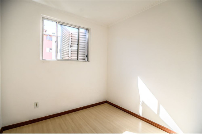 Imagem Imóvel com 2 Quartos à Venda, em Rubem Berta - Porto Alegre Imagem Imóvel com 2 Quartos à Venda, em Rubem Berta - Porto Alegre