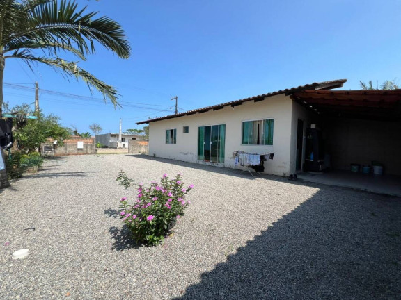 Imagem Casa com 4 Quartos à Venda, 150 m² em Salinas - Balneário Barra Do Sul Imagem Casa com 4 Quartos à Venda, 150 m² em Salinas - Balneário Barra Do Sul