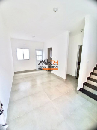 Imagem Casa com 2 Quartos à Venda, 49 m² em Parque Bitaru - São Vicente