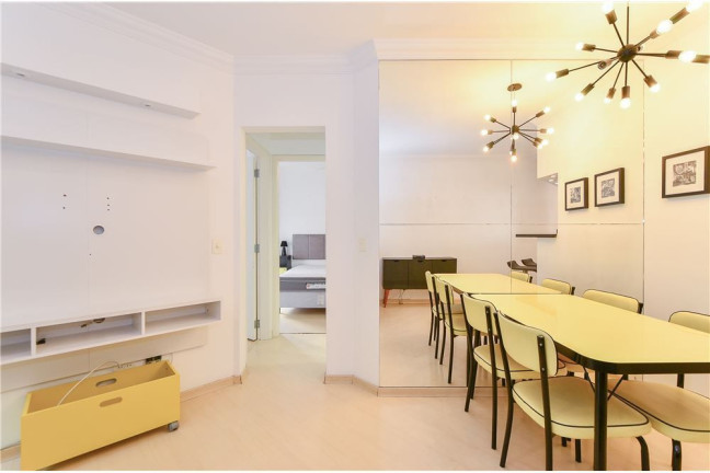 Imagem Apartamento com 2 Quartos à Venda, 55 m² em Moema - São Paulo