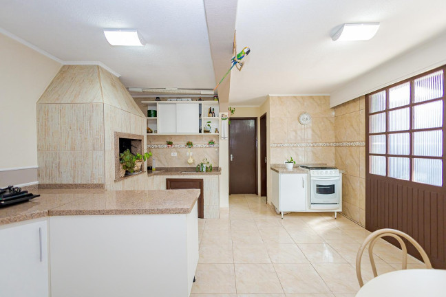 Imagem Casa com 4 Quartos à Venda, 271 m² em Santo Inácio - Curitiba Imagem Casa com 4 Quartos à Venda, 271 m² em Santo Inácio - Curitiba