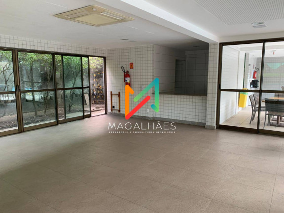 Imagem Apartamento com 3 Quartos à Venda, 130 m² em Casa Amarela - Recife