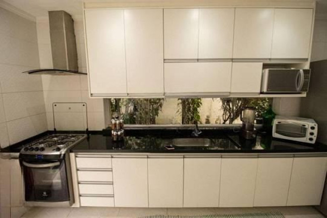 Imagem Casa com 3 Quartos à Venda, 234 m² em Vila Mariana - São Paulo Imagem Casa com 3 Quartos à Venda, 234 m² em Vila Mariana - São Paulo