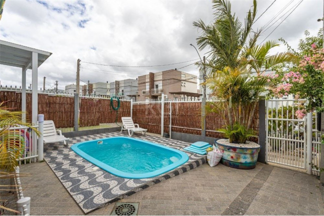 Imagem Casa com 2 Quartos à Venda, 108 m² em Lomba Do Pinheiro - Porto Alegre Imagem Casa com 2 Quartos à Venda, 108 m² em Lomba Do Pinheiro - Porto Alegre