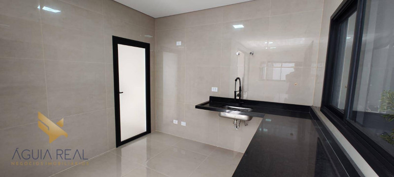 Imagem Sobrado com 3 Quartos à Venda, 151 m² em Vila Rosa Pires - Campo Grande Imagem Sobrado com 3 Quartos à Venda, 151 m² em Vila Rosa Pires - Campo Grande