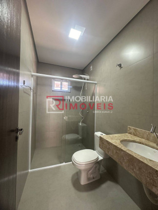 Imagem Sobrado com 3 Quartos à Venda, 197 m² em Alvorada - Lucas Do Rio Verde Imagem Sobrado com 3 Quartos à Venda, 197 m² em Alvorada - Lucas Do Rio Verde