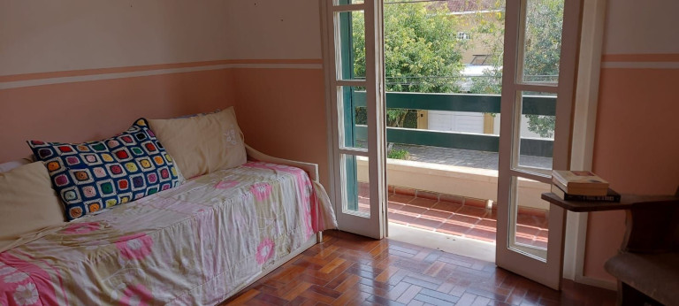 Imagem Casa com 4 Quartos à Venda, 250 m² em Alto - Teresópolis Imagem Casa com 4 Quartos à Venda, 250 m² em Alto - Teresópolis