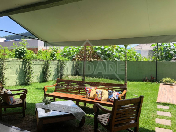 Imagem Casa com 2 Quartos à Venda, 360 m² em Vargem Grande - Rio De Janeiro Imagem Casa com 2 Quartos à Venda, 360 m² em Vargem Grande - Rio De Janeiro
