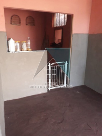 Imagem Casa com 3 Quartos à Venda, 180 m² em Jardim Javari - Ribeirão Preto Imagem Casa com 3 Quartos à Venda, 180 m² em Jardim Javari - Ribeirão Preto