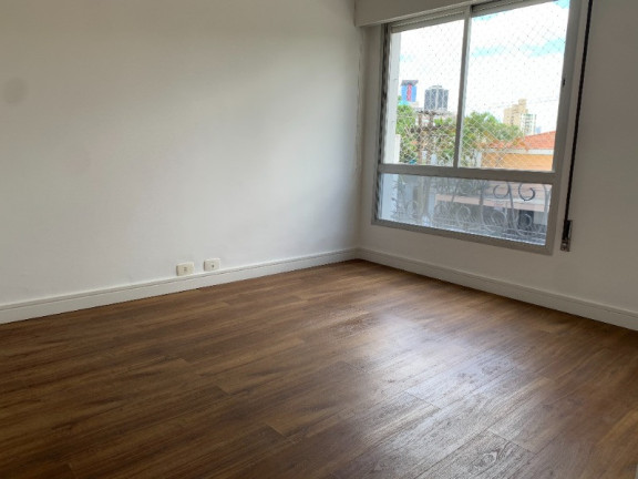 Imagem Imóvel com 3 Quartos à Venda, 150 m² em Vila Nova Conceição - São Paulo