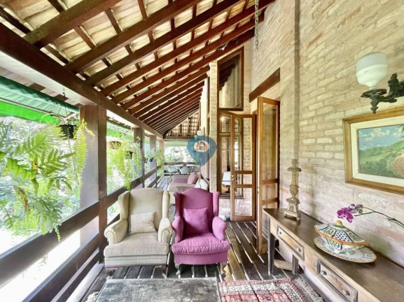 Imagem Casa com 3 Quartos à Venda, 363 m² em Nova Fazendinha - Carapicuíba