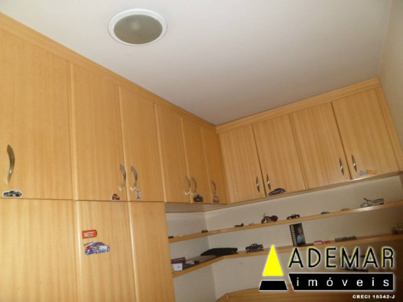 Imagem Casa com 3 Quartos à Venda, 125 m² em Serraria - Diadema Imagem Casa com 3 Quartos à Venda, 125 m² em Serraria - Diadema