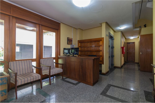 Imagem Apartamento com 2 Quartos à Venda, 62 m² em Petrópolis - Porto Alegre Imagem Apartamento com 2 Quartos à Venda, 62 m² em Petrópolis - Porto Alegre